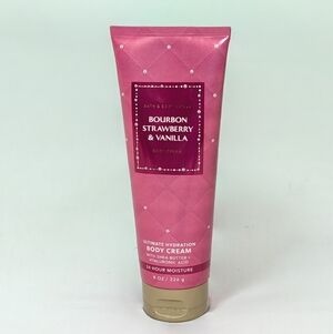 🍓 Bath & Body Works Bourbon Strawberry & Vanilla Ultimate Hydration Body Cream